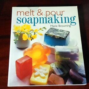 💚Melt & Pour Soapmaking Book